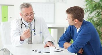 consultazione del paziente con uno specialista